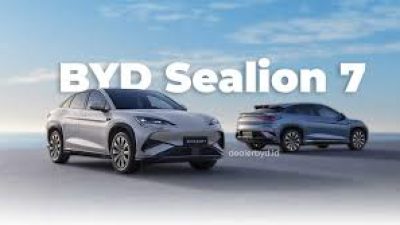 BYD Luncurkan Tipe Baru Sealion 7 dan Umumkan Kenaikan Harga Mobil Listrik di Indonesia