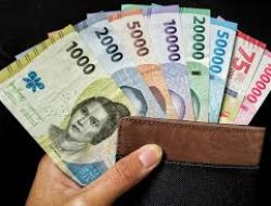 Menanti Sinyal BI, Rupiah Diprediksi Menguat Terbatas di Awal Pekan