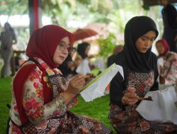 Rayakan Hari Kartini dengan Mengenal Budaya Membatik