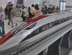 Liburan Sekolah Naik Whoosh? Nikmati Diskon Tiket hingga 50% Selama Juni–Juli 2025!