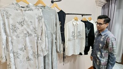 The Bloom House Dunia Fashion, Produksi Pakaian Wanita dan Pria Merambah Melalui Shopee